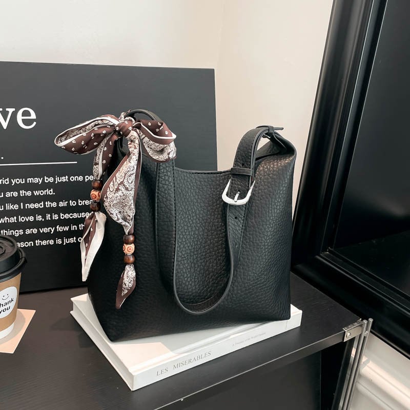 Geantă bucket pentru femei — material PU; formă verticală pătrată; închidere cu fermoar; buzunar interior laminat (PU; formă verticală pătrată; închidere cu fermoar; buzunar interior laminat)