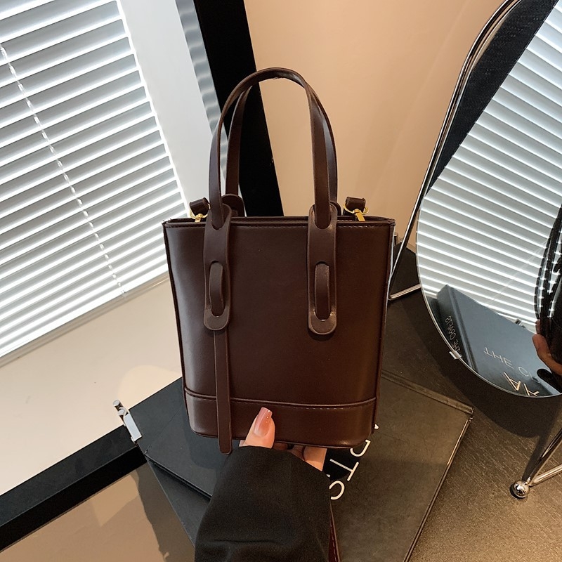 Geantă bucket din PU pentru femei - închidere cu fermoar, căptușeală poliester, buzunar pentru telefon, curea de umăr simplă, Toamnă 2025