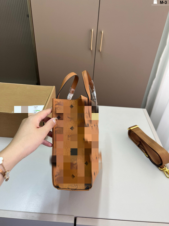 Ženska Tote torba, od prirodne kože, gradski stil, uspravni kvadratični oblik, podstava od platna, unutarnja džep sa zatvaračem