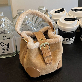 PU bucket torba s pliš ovčjom vunom, urban stil, magnetska kopča, poliester podstava