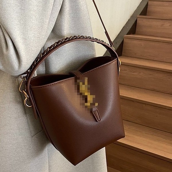 PU anyagú bucket táska, városi minimalist stílus, bélés poliészter-pamut, nyitott nyitás, belső zsebek: rejtett cipzáras zseb, telefon zseb, ID zseb