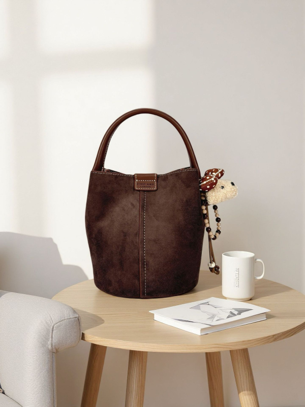 Bucket torba od PU materijala, magnetska kopča, džep sa zipom, gradski minimalistički stil, za dnevnu uporabu