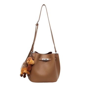 Ženska bucket torba, PU materijal, ramenski crossbody, poliester podstava, zaključavanje na ključ