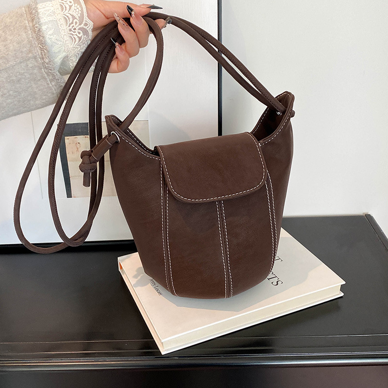 PU torba bucket oblik pumpkin, crossbody, džep na zatvarač, poliester podstava