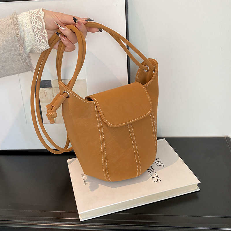 PU torba bucket oblik pumpkin, crossbody, džep na zatvarač, poliester podstava