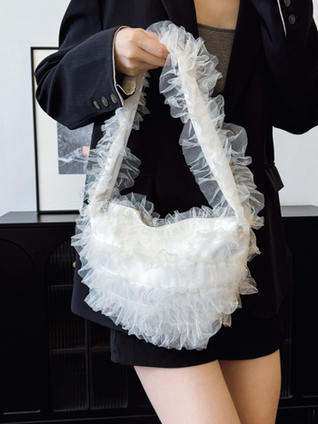 Torba za rame - Dumpling dizajn, najlon, gradska jednostavnost, vodoravni kvadratni oblik, zatvarač, unutarnja džep s zatvaračem