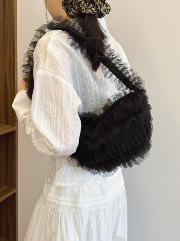 Torba za rame - Dumpling dizajn, najlon, gradska jednostavnost, vodoravni kvadratni oblik, zatvarač, unutarnja džep s zatvaračem