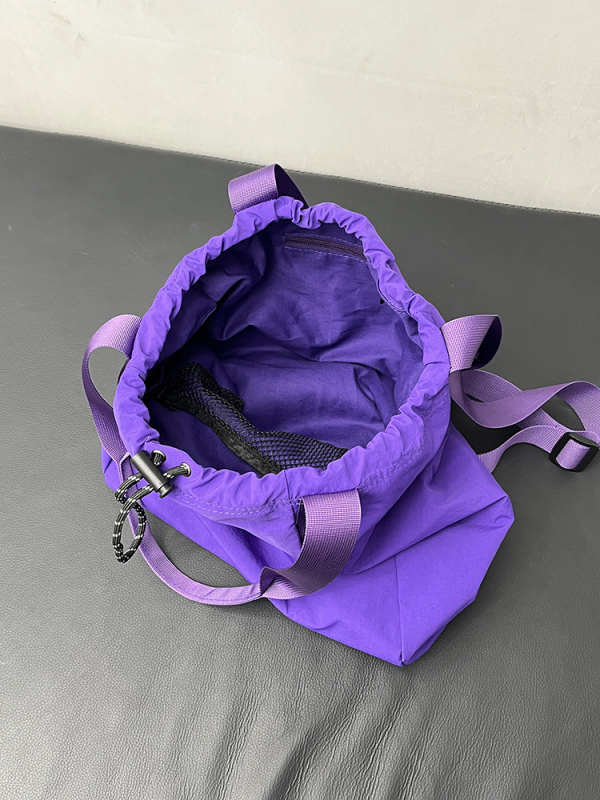 Bucket torba od Oxford platna, gradski stil, zatvaranje špagom, tri naramenice, podstava od poliester-bavlna