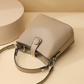 Ženska PU bucket torba, ulični stil, horizontalni kvadratni oblik, magnetska kopča, džep za telefon