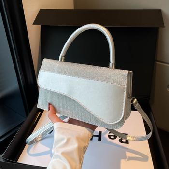 PU kožna crossbody torba, street stil, vodoravni kvadratnog oblika, jesen 2025, magnetska kopča