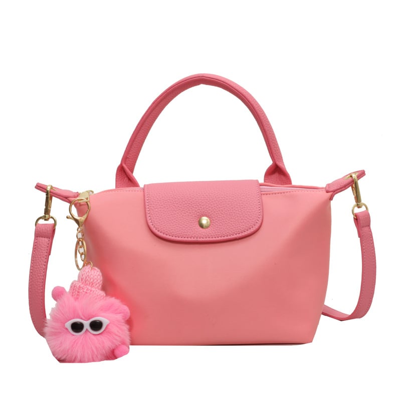 Crossbody torba od tkanine, vodoravnog kvadratnog oblika, zatvaranje kapom, unutarnji džep sa zipom, s jednim remenom