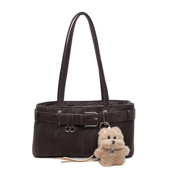 PU tote torba, horizontalni kvadratni oblik, poliester podstava, zaključavanje, unutarnji džepovi za telefon, identifikacijsku karticu i kameru