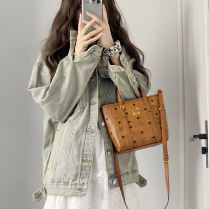 Crossbody torba PVC-a, uličnog stila, horizontalni kvadratni oblik, zatvarač, džep za dokumente