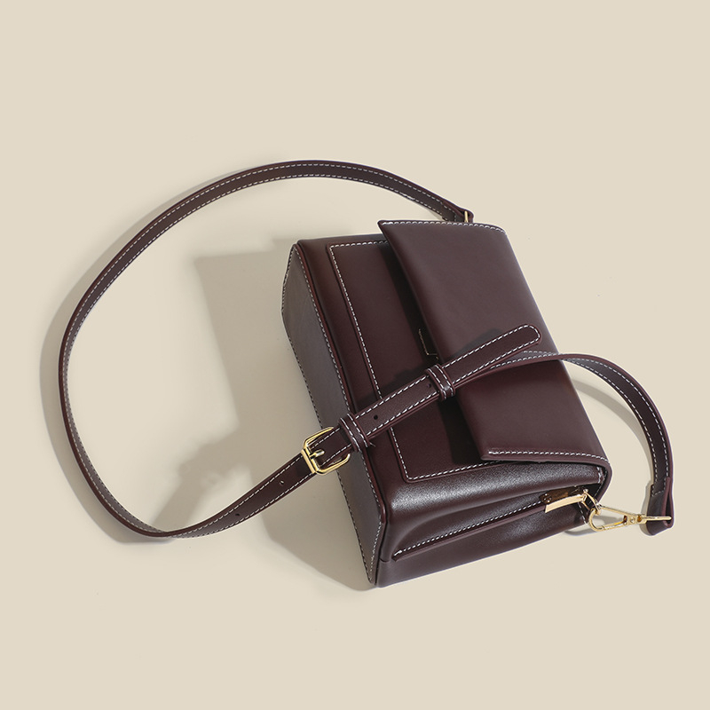 PU crossbody torba, gradski stil, s poklopcem, horizontalnog kvadratnog oblika, unutarnji džepovi sa zatvaračem: džep za telefon i ID