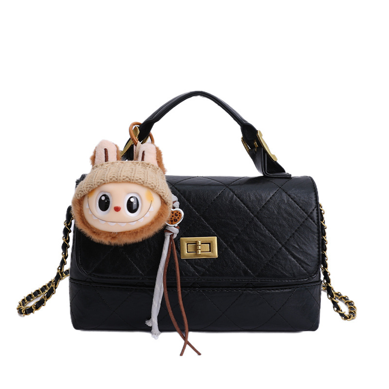 Mala kvadratna PU torba, gradski minimalistički stil, zatvaranje na zip, jedna naramenica, unutarnja pretinac za telefon