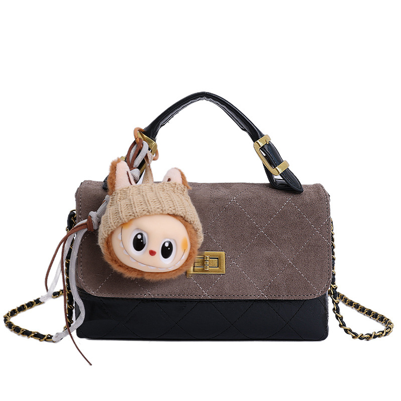 Mala kvadratna PU torba, gradski minimalistički stil, zatvaranje na zip, jedna naramenica, unutarnja pretinac za telefon