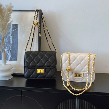 Midomika PU Mala Kvadratna Torba S Jednim Remenom, Horizontalni Oblik, Poliester Podstava, Zatvoreno Otvaranje, ID Džep, 3D Vanjski Dizajn, Ljeto 2025 Izdanje