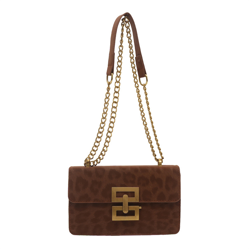 Torba preko ramena u street stilu od Oxford tkanine, horizontalnog kvadratnog oblika, zatvarač na zip, unutarnja džep sa zipom.