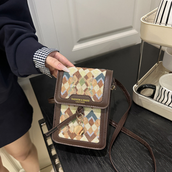 Ženska mini kvadratna torbica za telefon s teksturiranom brodom, vintage stil, crossbody torba, jesen 2025