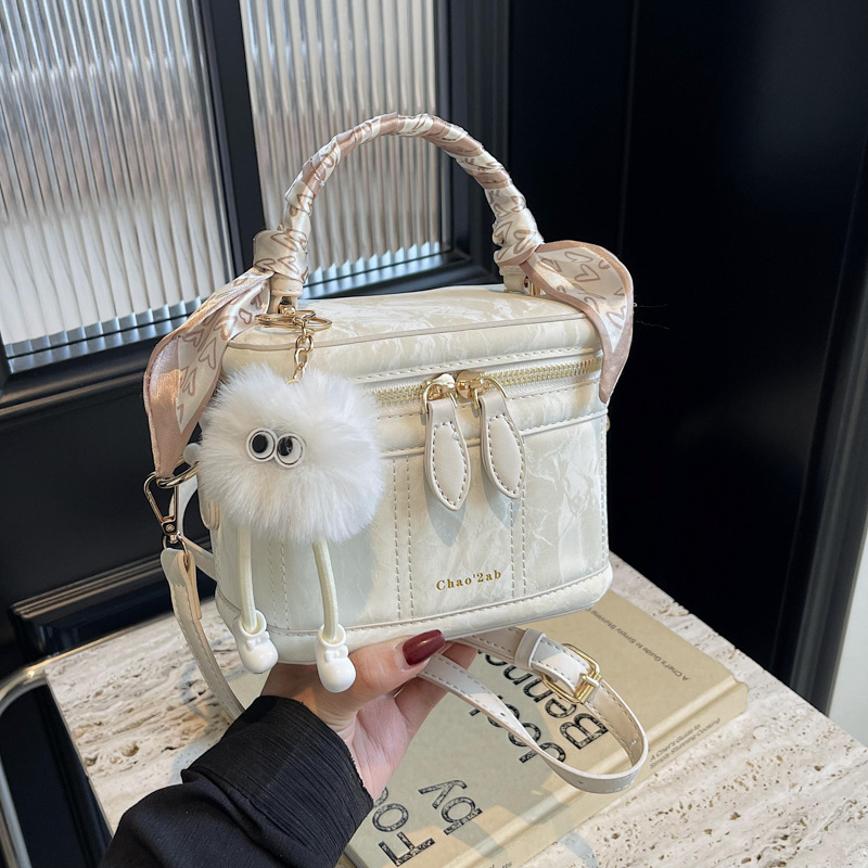 PU kožna bucket crossbody torba, horizontalni kvadratni oblik, zatvarač, pretinac za mobitel, poliester podstava od poliestera