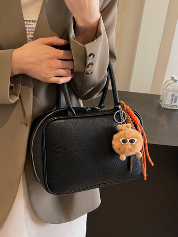 Ženska satchel torba: urbani jednostavan stil, PU koža, oblik jastuka, zatvaranje na zip, unutarnja džep za dokumente