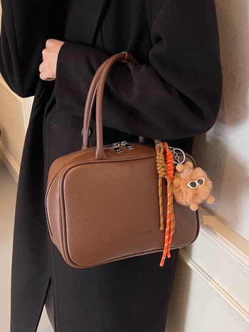 Ženska satchel torba: urbani jednostavan stil, PU koža, oblik jastuka, zatvaranje na zip, unutarnja džep za dokumente