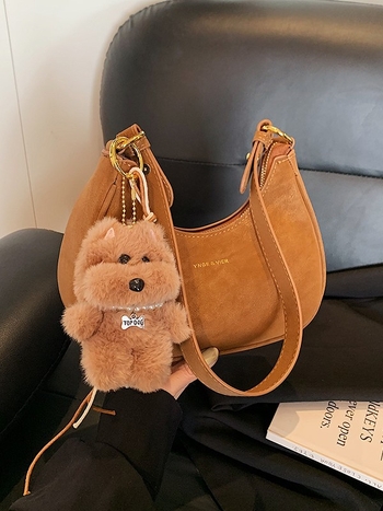 PU materijal crossbody torbica, gradska jednostavnost, horizontalan kvadratnog oblika, zatvarač, poliester podstava, zimska kolekcija 2025