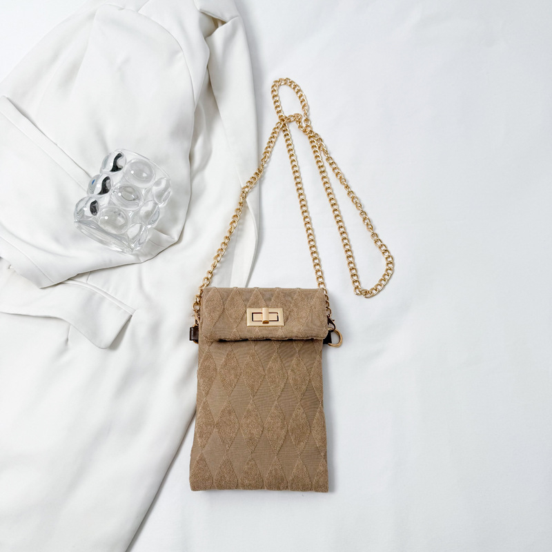 Geantă de damă cu model diamant, curea în lanț retro, finisaj velur, geantă pătrată în stil urban minimalist, formă vertical dreptunghiulară, închidere cu cataramă, căptușeală poliester, curea unică, corp moale, sezon iarnă 2025