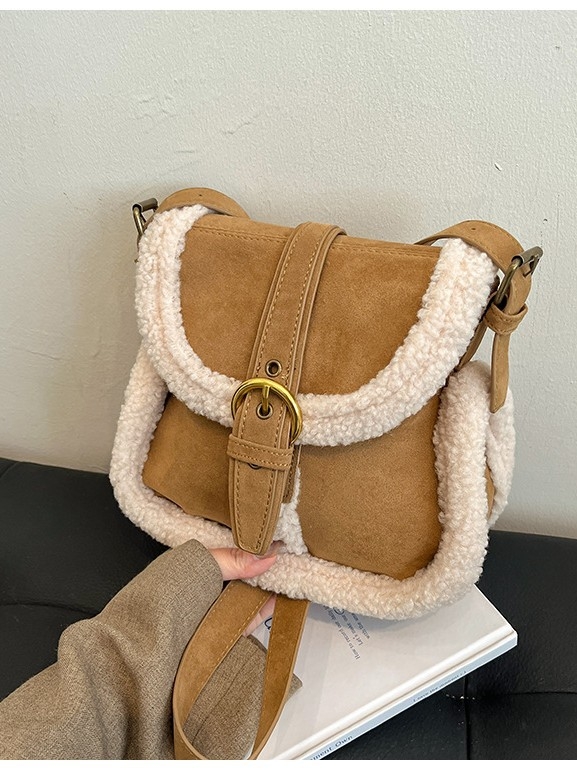 PU bucket torba, street trend stil, horizontalni kvadratni oblik, magnetska kopča, unutarnji džep za mobitel