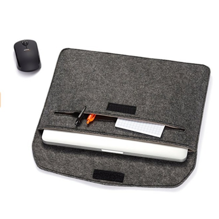 Eiropas un Amerikas stila felta datora soma un planšetes aizsargmaciņš; Velcro atvērums; iekšējā odere; iekšējie nodalījumi telefona, ID un datora kabatām; elpojoša, ūdensizturīga, nodilumizturīga; Yue Rong