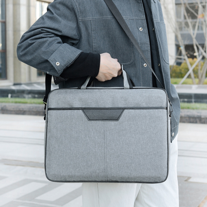 Ľahká taška na notebook a tablet z Oxford látky – cez rameno, obchodný štýl, podšívka polyester, zimné vydanie 2025