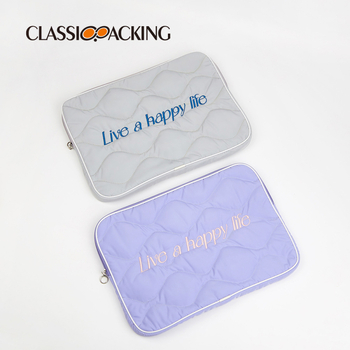 Pielāgota iekšējā soma planšetdatoram aizsardzības vāciņam – elpojoša, ūdensnecaurlaidīga, nodilumizturīga; materiāls pielāgojams; zīmols classicpacking; licencēta privātā zīmolu etiķete