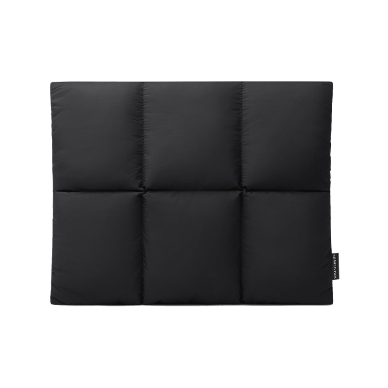 Husă pentru laptop – ultra-ușoară, umplutură moale, exterior și căptușeală din poliester, primăvara 2025