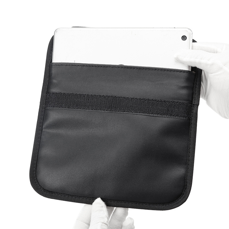 RF apsaugos dėklas planšetėms ir telefonams, anti-radiacija, daugiafunkcinis, anti-lokavimo ir anti-vagystės funkcijos; IPMN-12 modelis, PU oda, Velcro užsegimas, matinė apdaila, vidinis užtrauktuku kišenė.