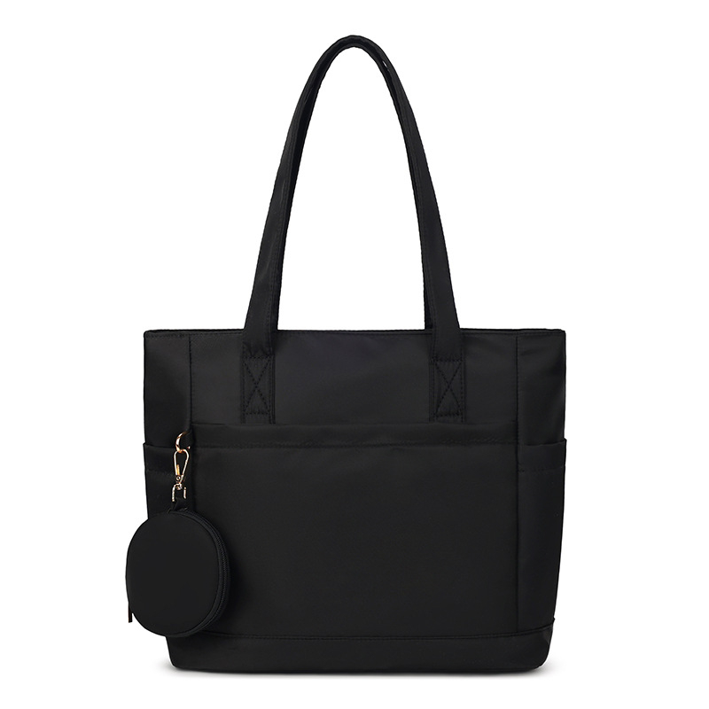 Tote kuprinė nešiojamam kompiuteriui - nailonas, atspari vandeniui ir smūgiams, vidinės kišenės nešiojamam kompiuteriui ir telefonui, užtrauktuko kišenė, poliesterio padas, dviguba pečių juosta