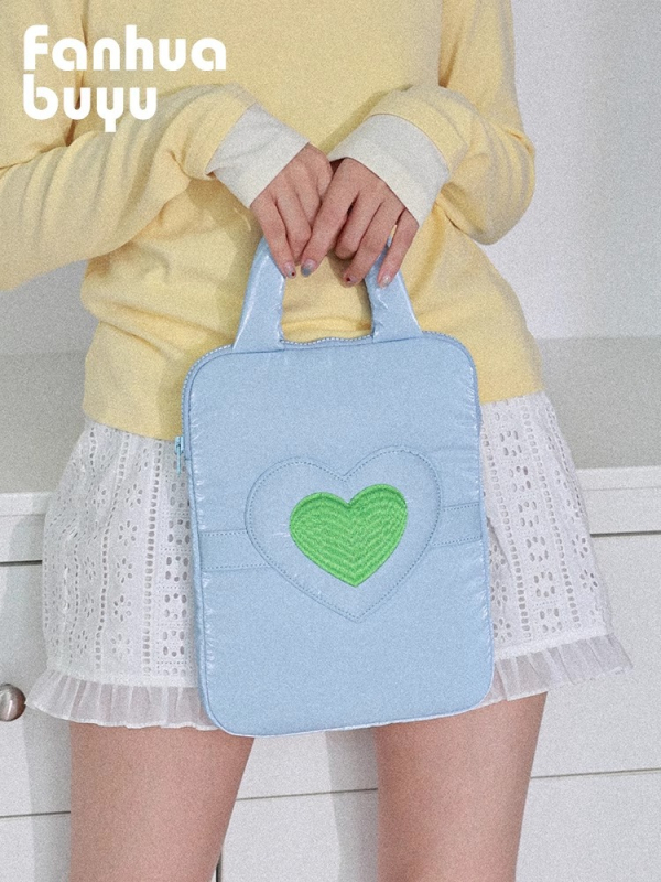 Geantă pentru tabletă pentru femei – impermeabilă, ultraușoară, exterior textil, model geometric, primăvara 2025