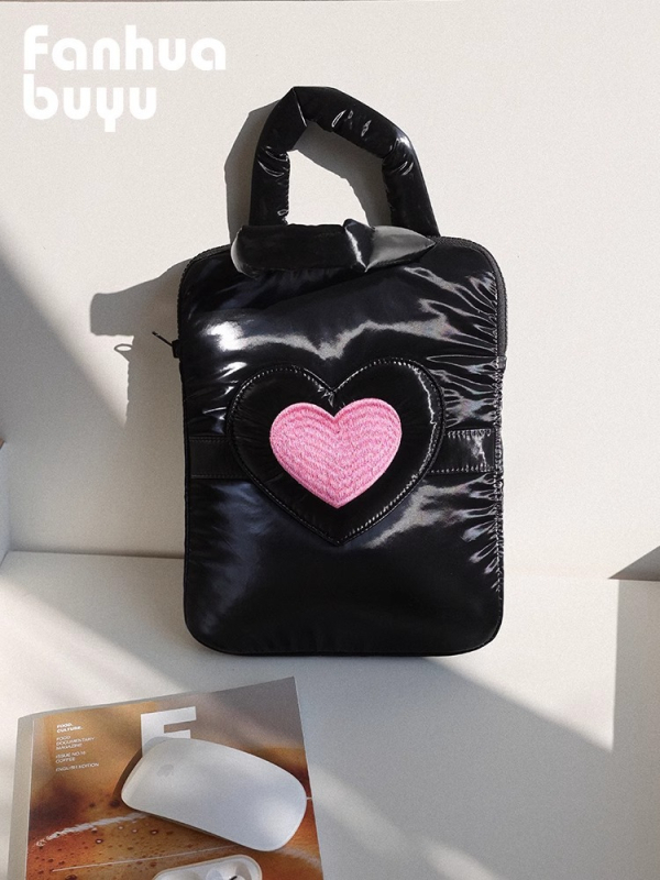 Geantă pentru tabletă pentru femei – impermeabilă, ultraușoară, exterior textil, model geometric, primăvara 2025