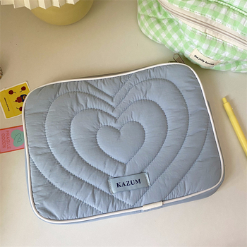 Etui pentru tabletă și laptop – design moale, în formă de inimă (Material: mătase; Căptușeală: poliester; Respirabil; Ultra-ușor; Protecție împotriva șocurilor)