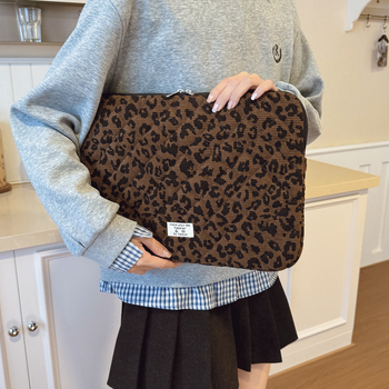 Torbica za laptop s leopard printom, otporan materijal, poliesterova podstava, ulični stil