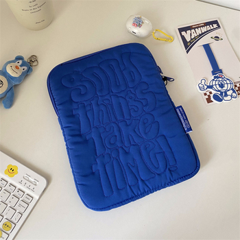 Torba za laptop: prozračan poliester vanjski dio, poliester podstava, jednofarbni uzorak, ulični stil.