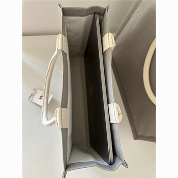 Platnena torba za laptop - Unisex, ručno i preko ramena, Jesen 2024