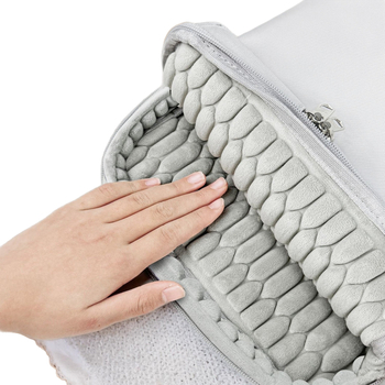 Taška na notebook do kancelárie, nylonový exteriér s polyesterovou podšívkou, jednofarebný vzor, unisex dizajn, vydanie Zima 2024, od Group process