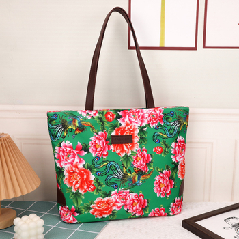 Geantă de pânză cu fermoar, formă orizontală pătrată, buzunare interne pentru telefon, documente și laptop, bretele duble