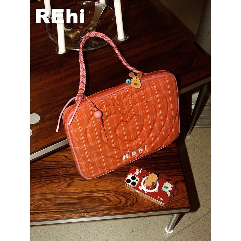 Geantă MacBook cu model inimă, design original, material bumbac, căptușeală poliester, stil proaspăt și dulce, lansare primăvară 2025