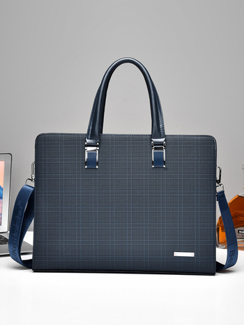 Vyriski crossbody verslo rankinė — PVC medžiaga; languotas raštas; poliesterio pamušalas; dėvėjimuisi atspari; Nine Thousand Cats ženklas