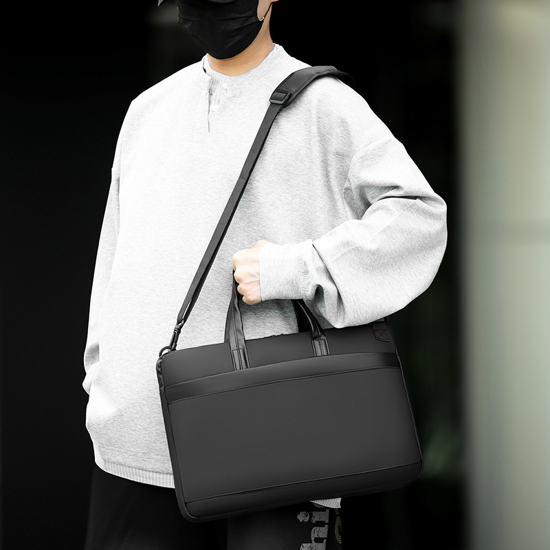 Atsparus smūgiams nešiojamojo kompiuterio krepšys, verslo elitės stilius, Oxford audinys, poliesterio pamušalas, vienos spalvos, didelė talpa, kvėpuojantis