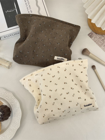 Corduroy torbica za šminku s malim cvjetnim uzorkom, velika kapaciteta, podstava od platna, gradski stil