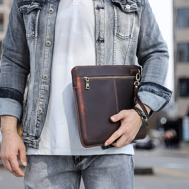 CONTACTS FAMILY Husă din piele pentru MacBook Pro 15 – Geantă pentru laptop