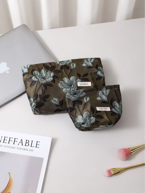 Kozmetička torbica s motivom magnolije, veliki kapacitet, platno, ručno držanje, putna clutch torbica