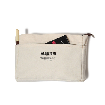 Platnena tote torba sa zatvaračem i unutarnjim džepom na zip, donjom podlogom, unutarnjim pretincima, mekanom ručkom i poliester podstavom.